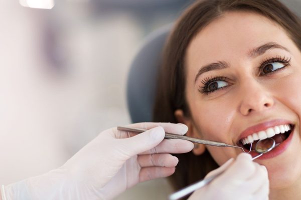 Cesta ke krásnému úsměvu: průvodce estetickou stomatologií